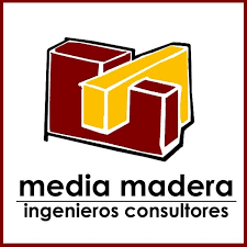 Media Madera Camera